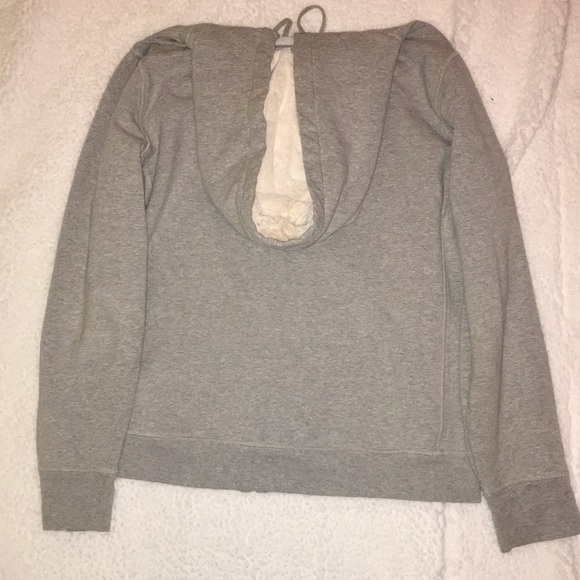 Grey GAP jacket w/ faux fur lined hood - Picture 4 of 4